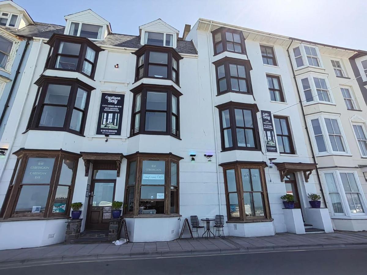 Cardigan Bay Self Catering Accommodation Aberystwyth Exterior foto