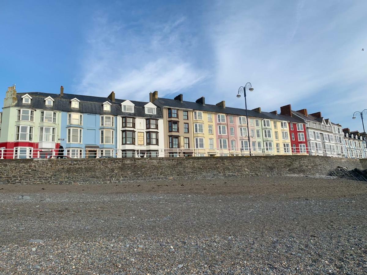 Cardigan Bay Self Catering Accommodation Aberystwyth Exterior foto